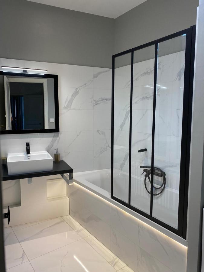 Les Bc Bg Apartman Charleville-Mézières Kültér fotó